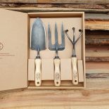 De Wit Cadeauset - Tuinvork - Tuinschep - Cultivator - Hout en Bouwmaterialen - 2023