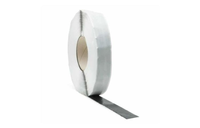 VAST-R Butyl Tape 30mm x 20m bij houtenbouwmaterialen.nl