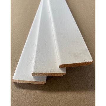 LWK: Hardhouten plint gegrond 9x45x2450mm - Hout en Bouwmaterialen - 2023